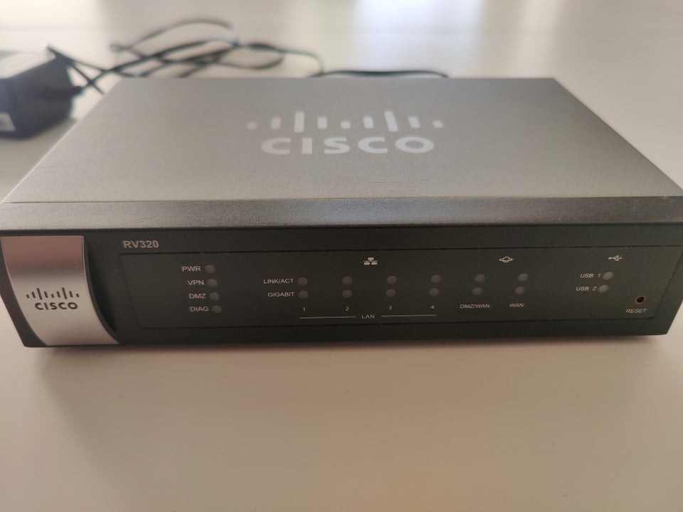 Router, Cisco, God