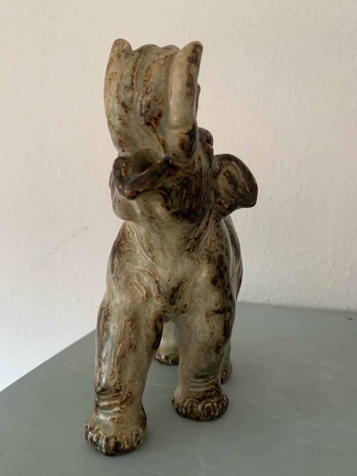 Kgl. Figur , Royal copenhagen, 1957