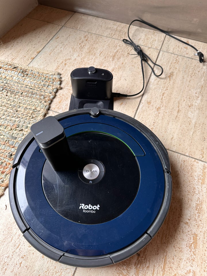 Robotstøvsuger, iRobot Roomba 695