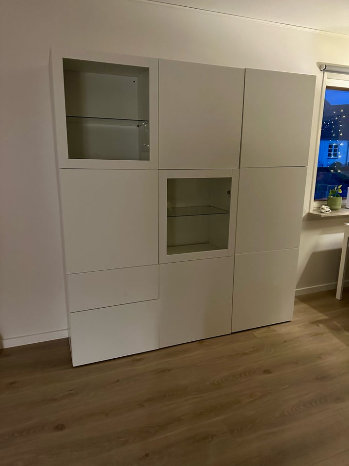 Højskab, IKEA BESTÅ, b: 180 d: 42 h: