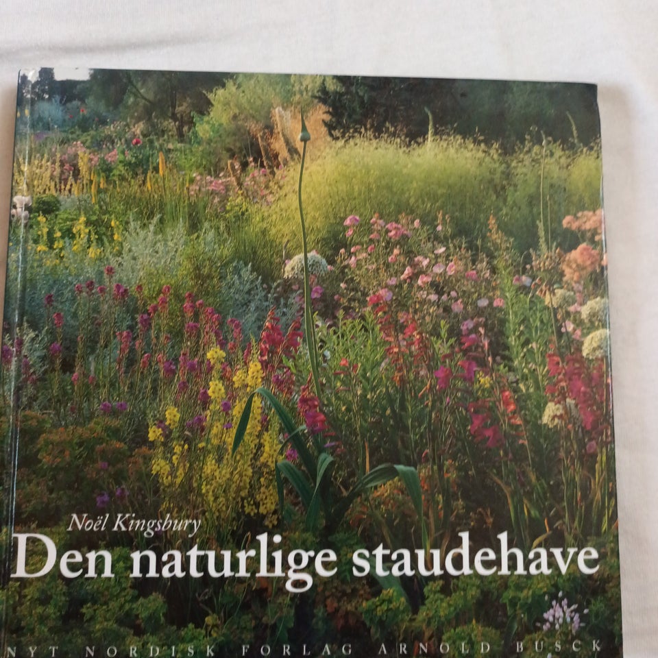 Den naturlige staudehave, Noël