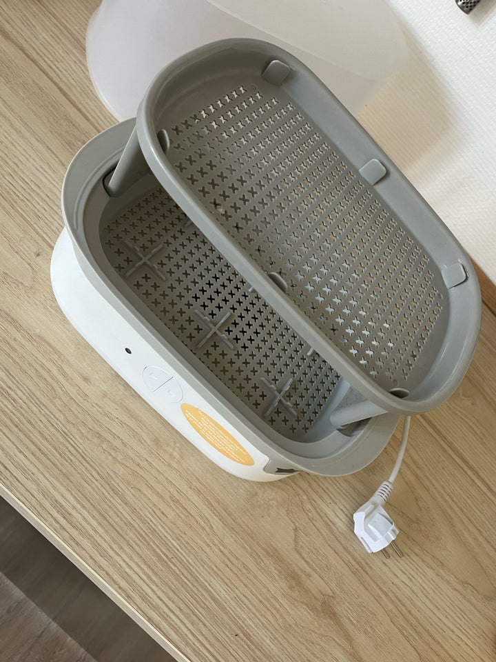 Sterilisator, Tommee Tippee.