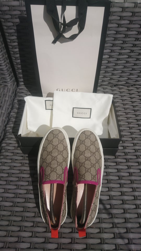 Sneakers str 38 gucci