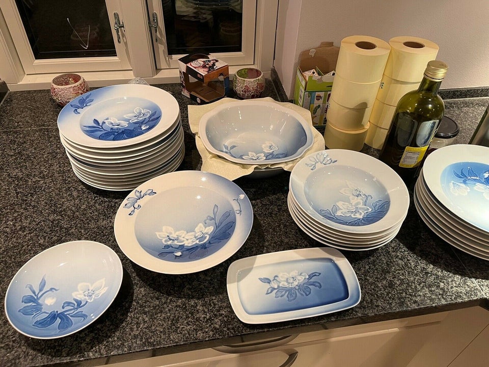 Porcelæn Julerose Bing og