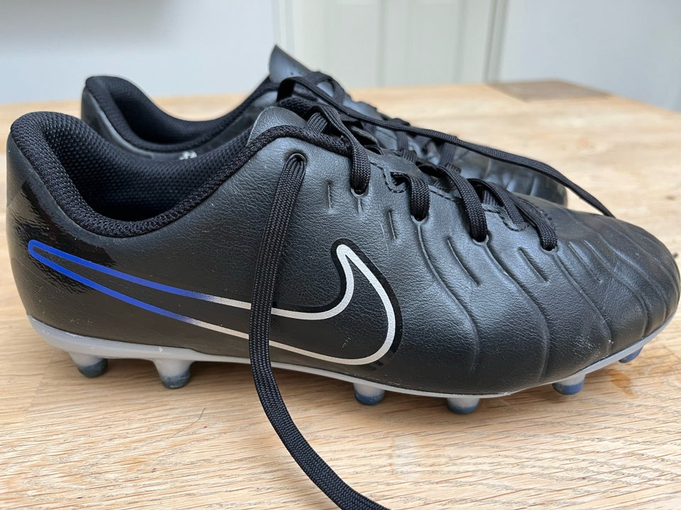 Fodboldstøvler, Nike , Nike Tiempo