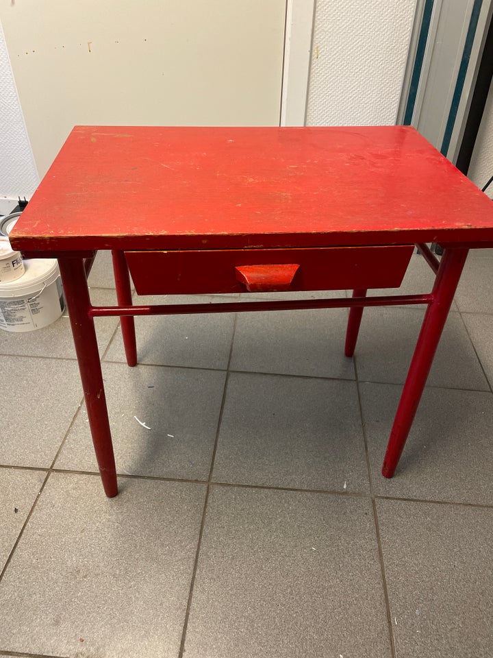 Sofabord, Fint gammelt skolebord,