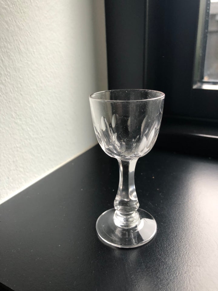 Glas, Derby snapseglas