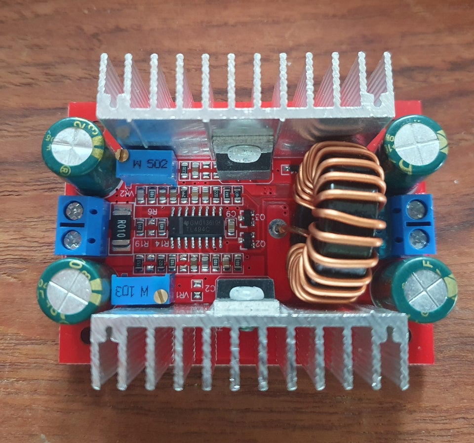 Strømforsyning 400W boost