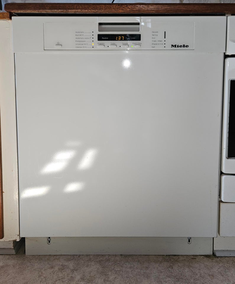 Miele G5400 SCU  fritstående