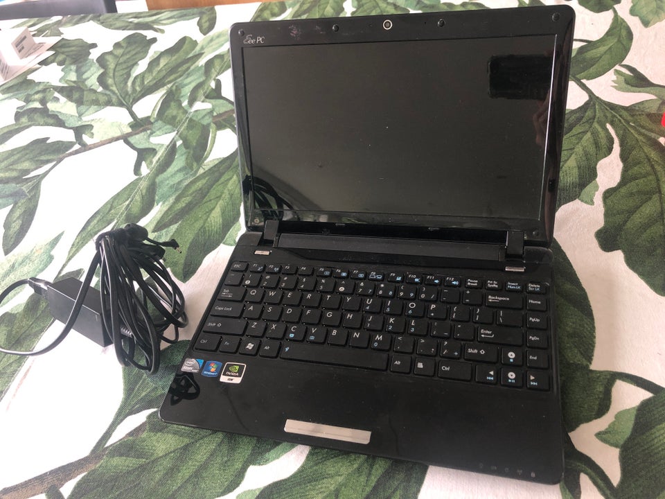 Asus Eee PC Intel(R)Atom(TM) CPU