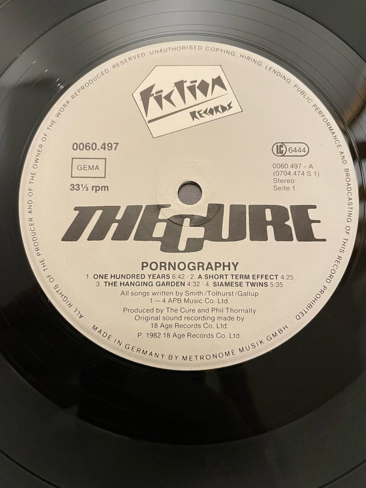 LP, The Cure, Pornography