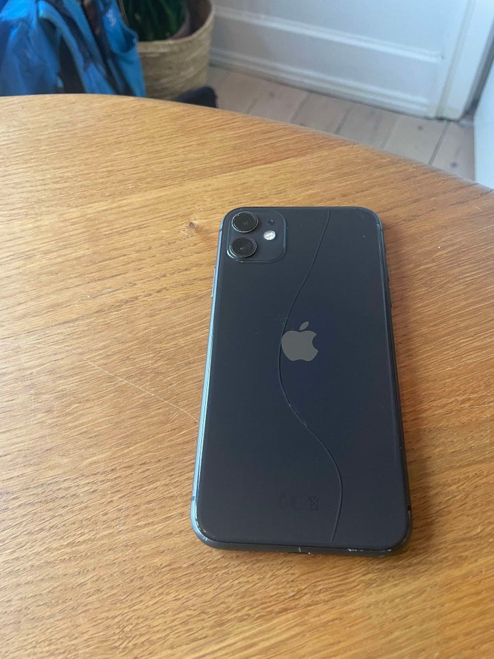 iPhone 11, 64 GB, sort