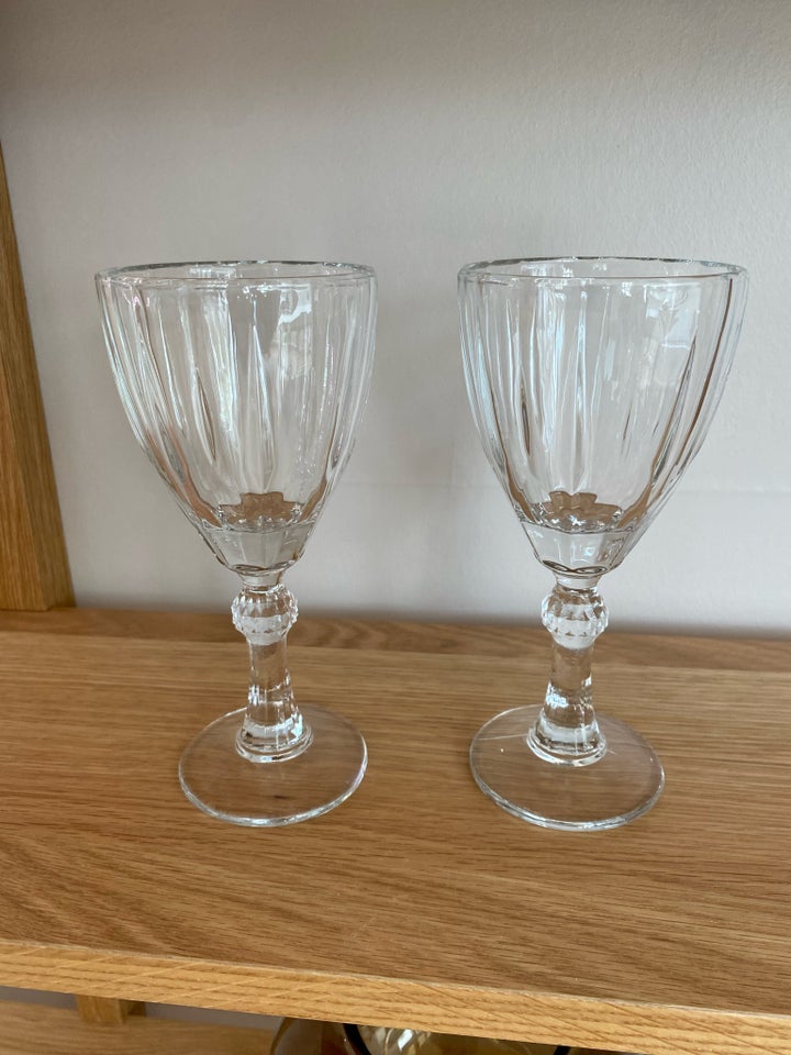 Glas Vinglas Ukendt