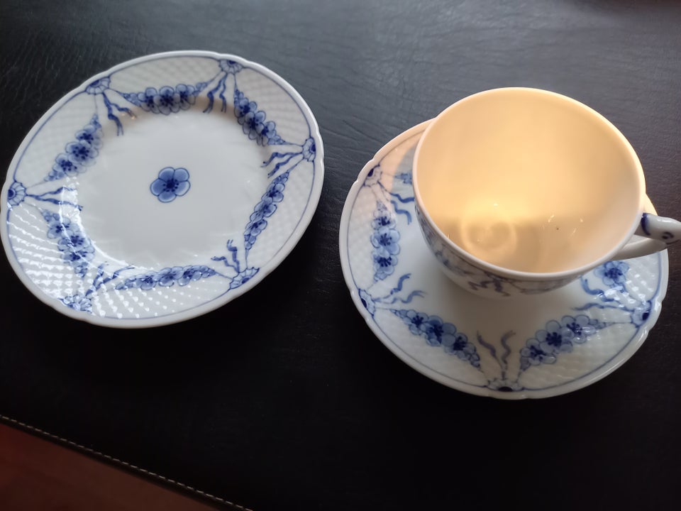 Porcelæn Ovalt fad 25x18 Empire