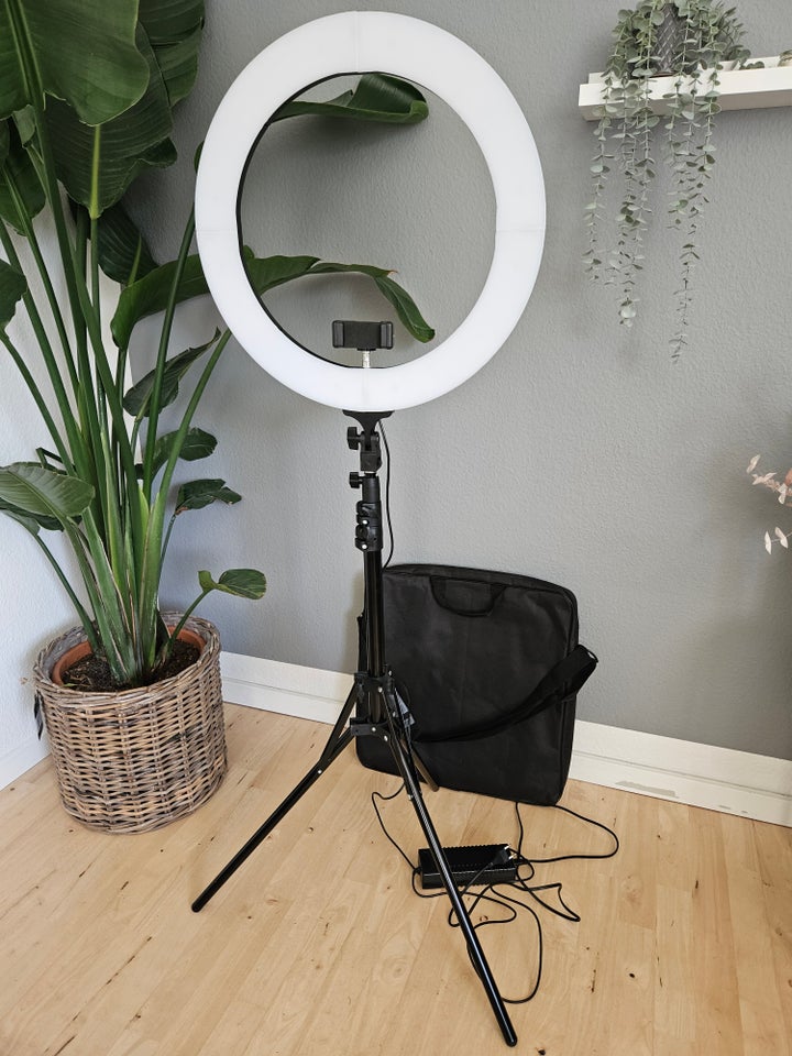 Ring light, Ukendt, Ukendt