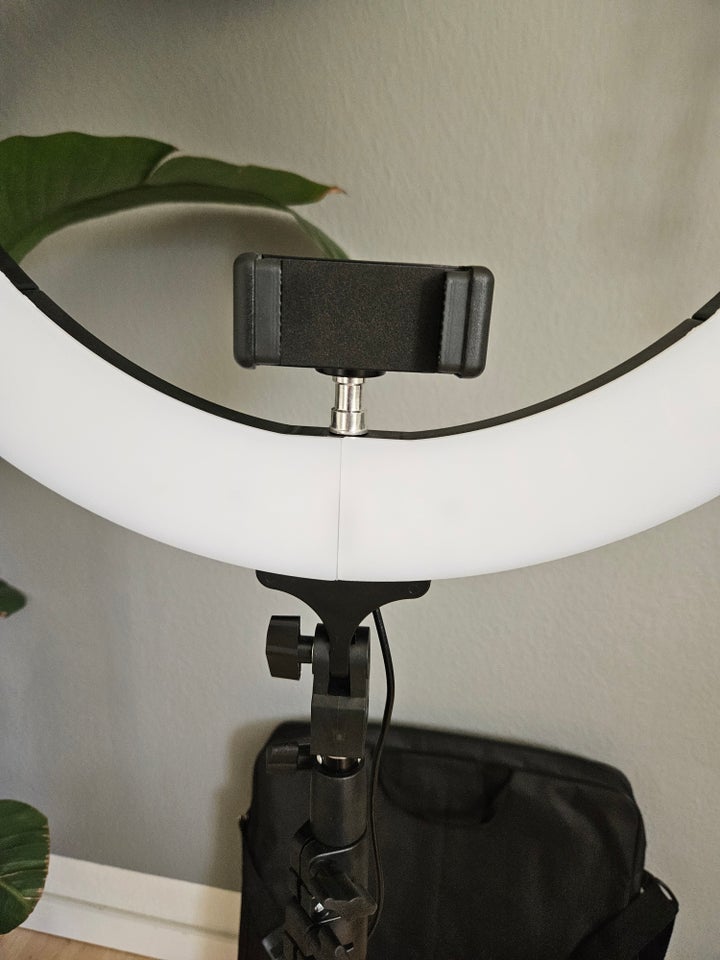 Ring light, Ukendt, Ukendt