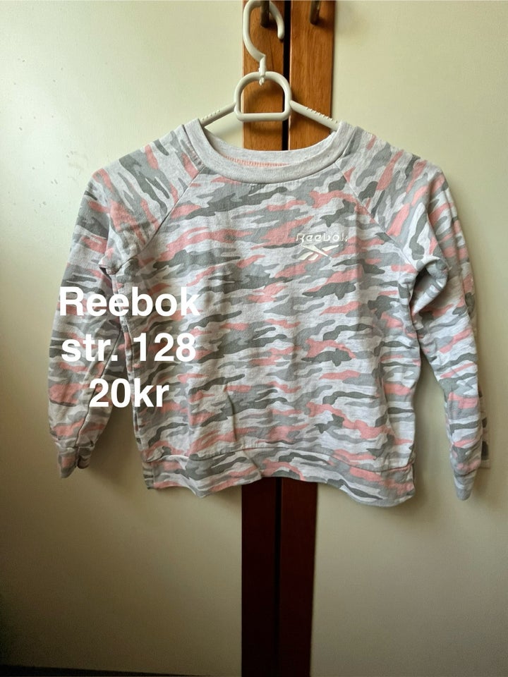 Sweatshirt, Sweatshirt , Reebok