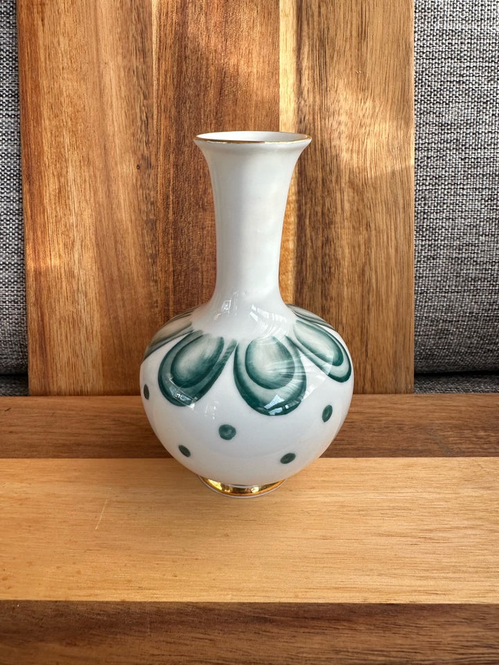 Porcelæn, Hackefors Vase,