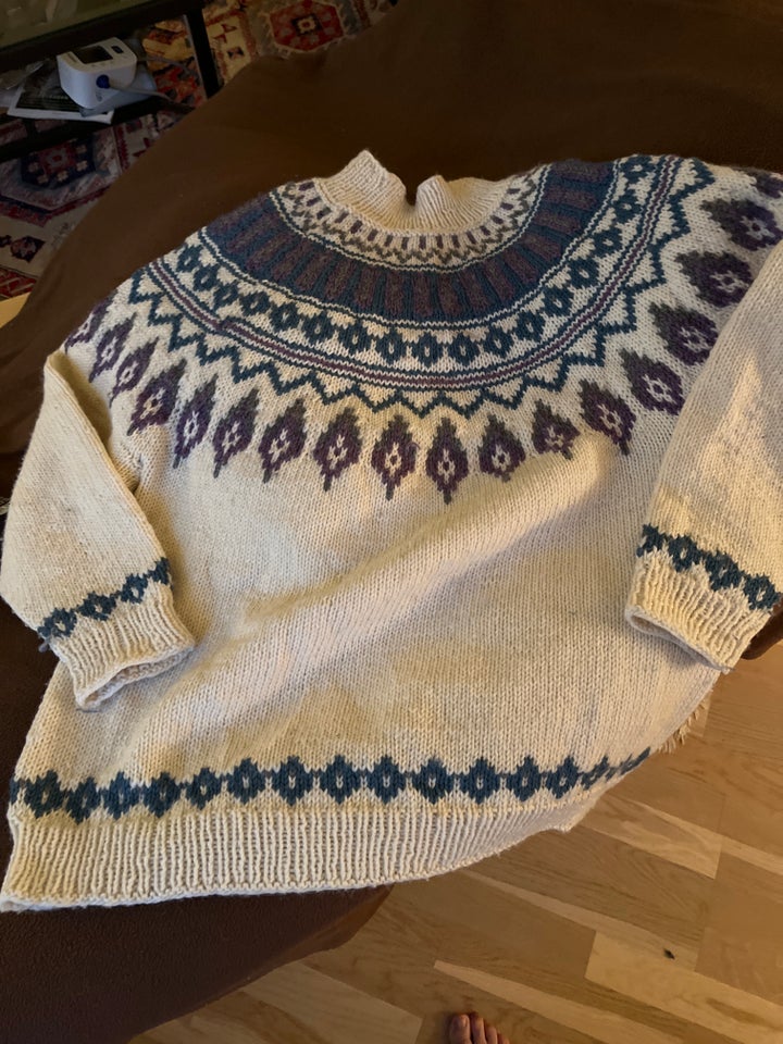 Sweater, Hjemmestrik , str. 44