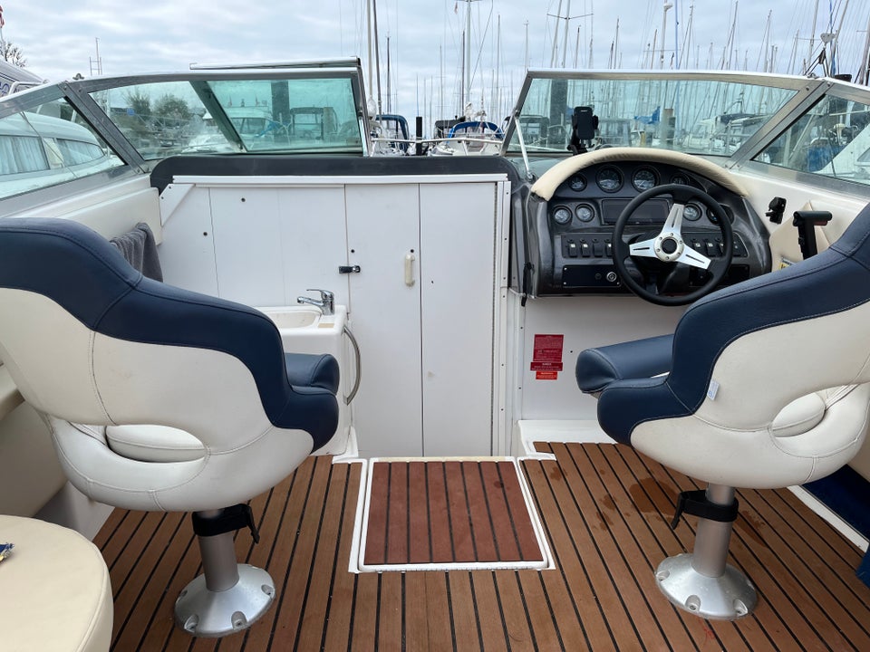 SeaRay 240 Daycruiser årg 1995