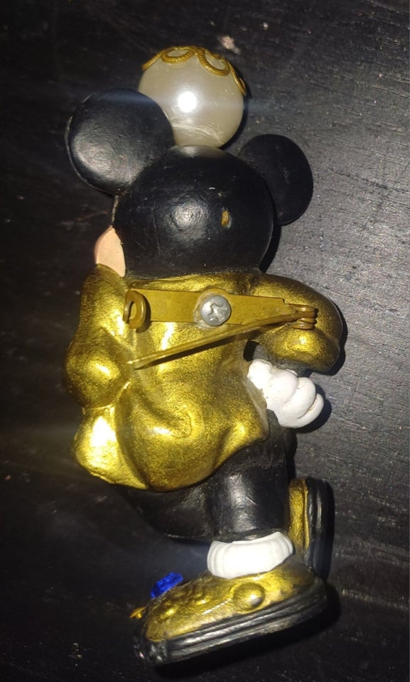 Mickey Mouse broche, Vintage