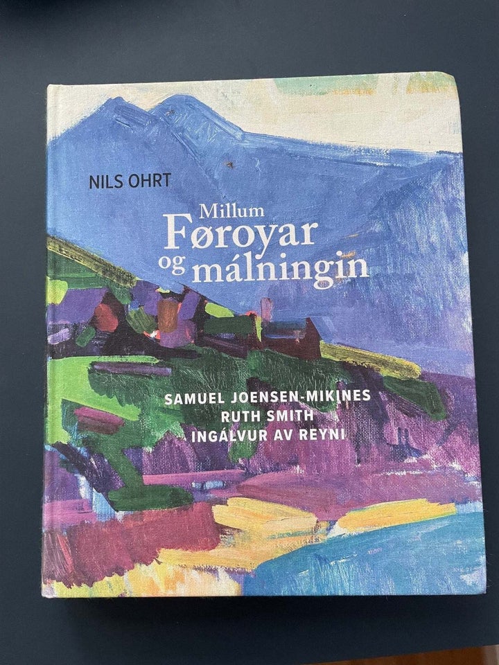 Millum Føroyar og Málningin, Nils