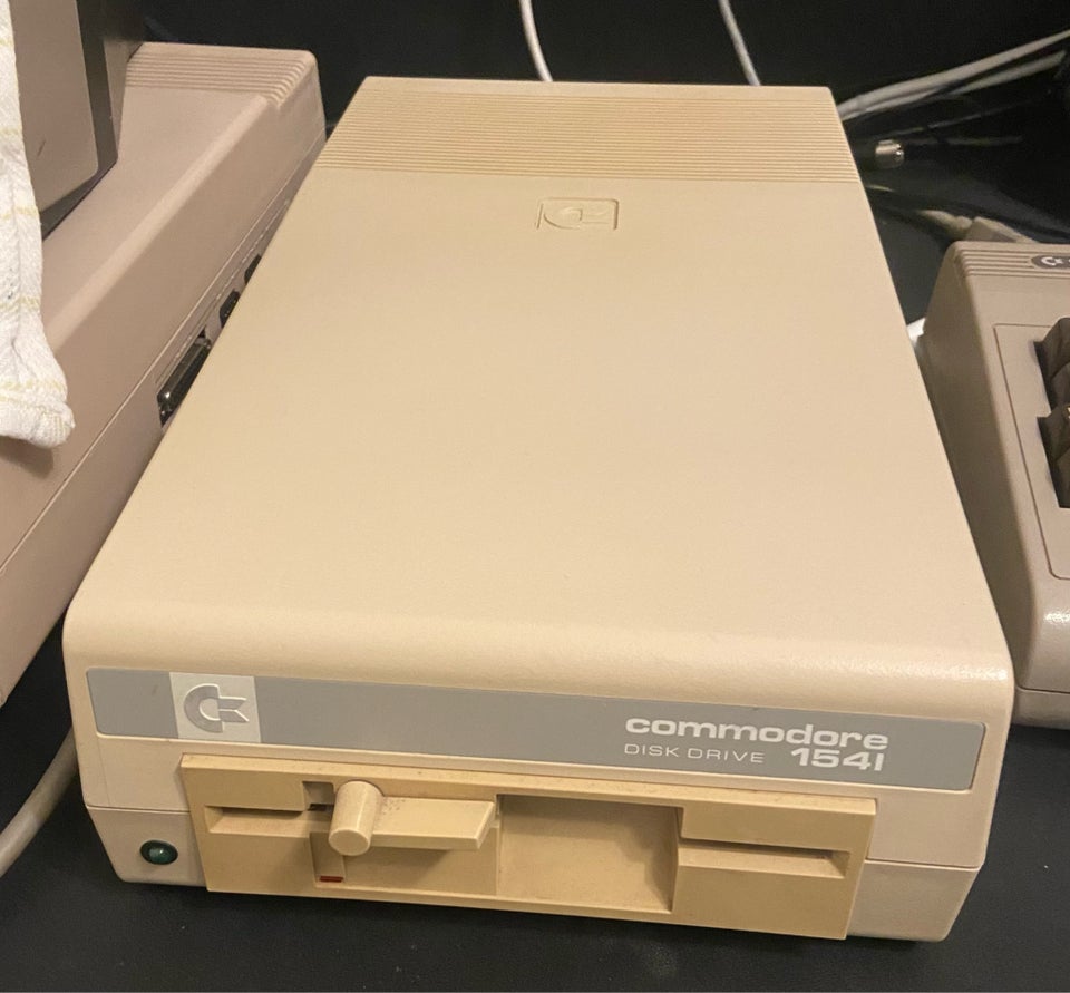 Commodore Disk Drive 1541