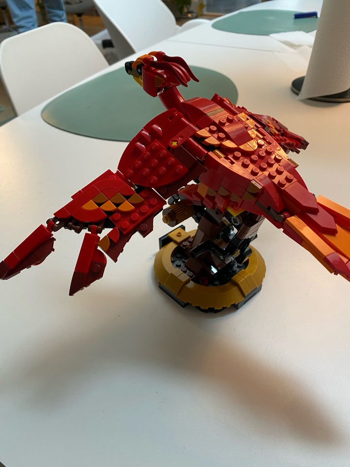 Lego Harry Potter, Fugl Føniks