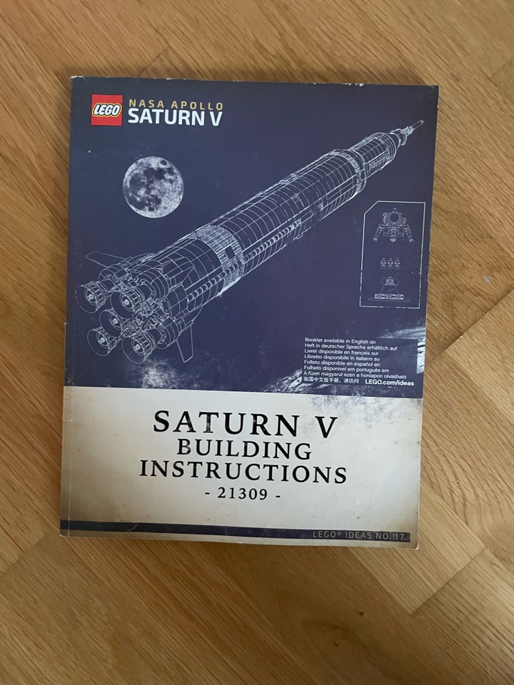 Lego andet, Saturn V