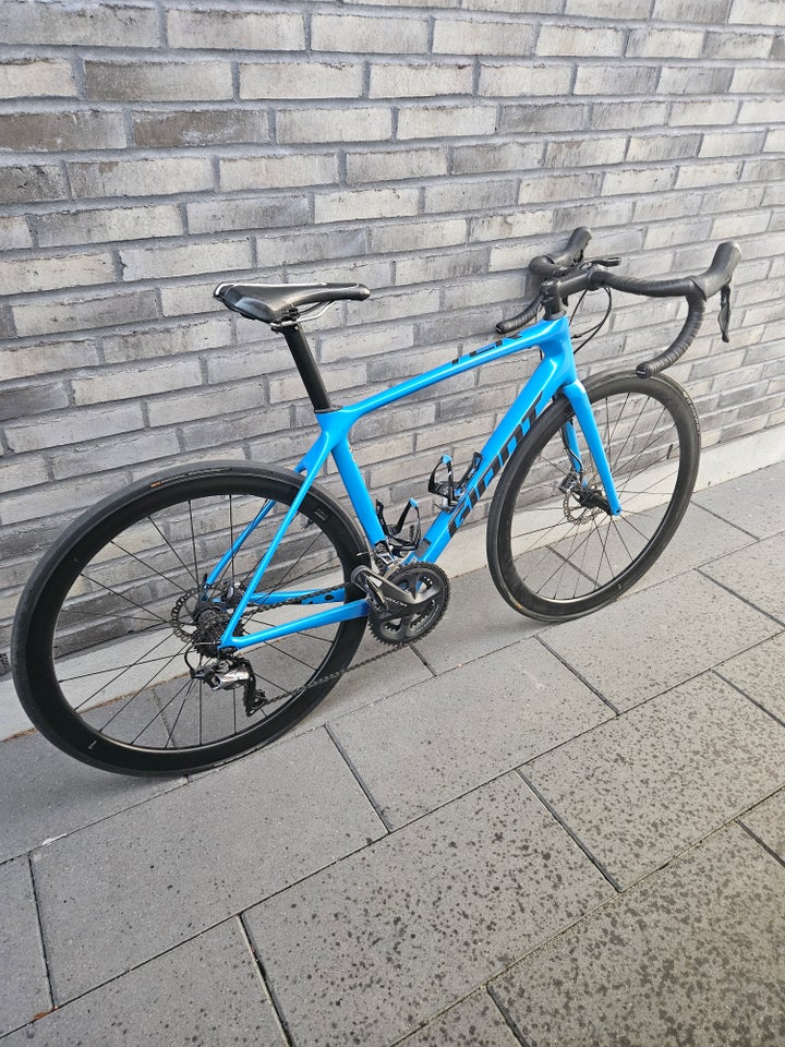 Herreracer, Giant Giant TCR