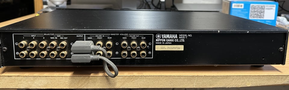 Forforstærker, Yamaha, MVS-1