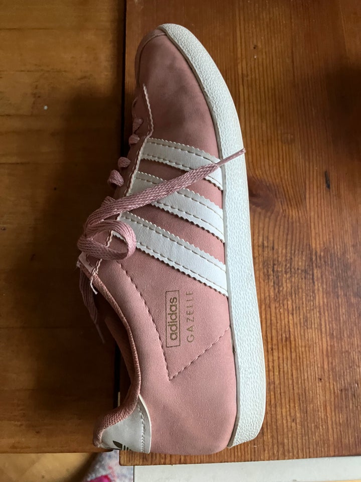 Sneakers, str. 39, Adidas