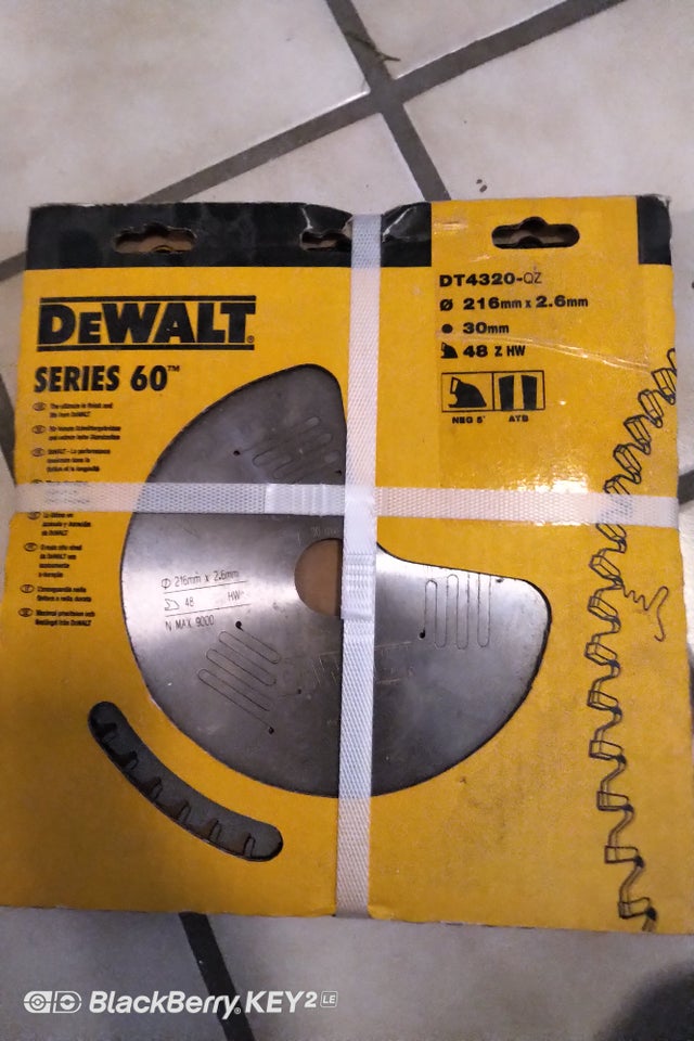 Savklinge, Dewalt