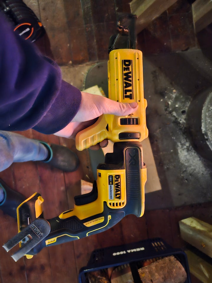 Gipsskruemaskine, Dewalt