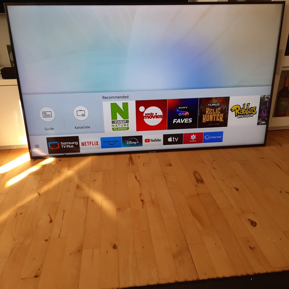 Samsung 65"