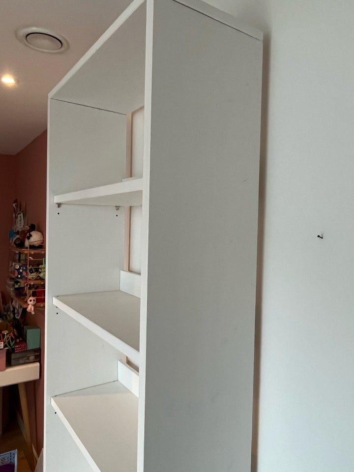 Reol Havets Ikea b: 61 d: 37 h: 212