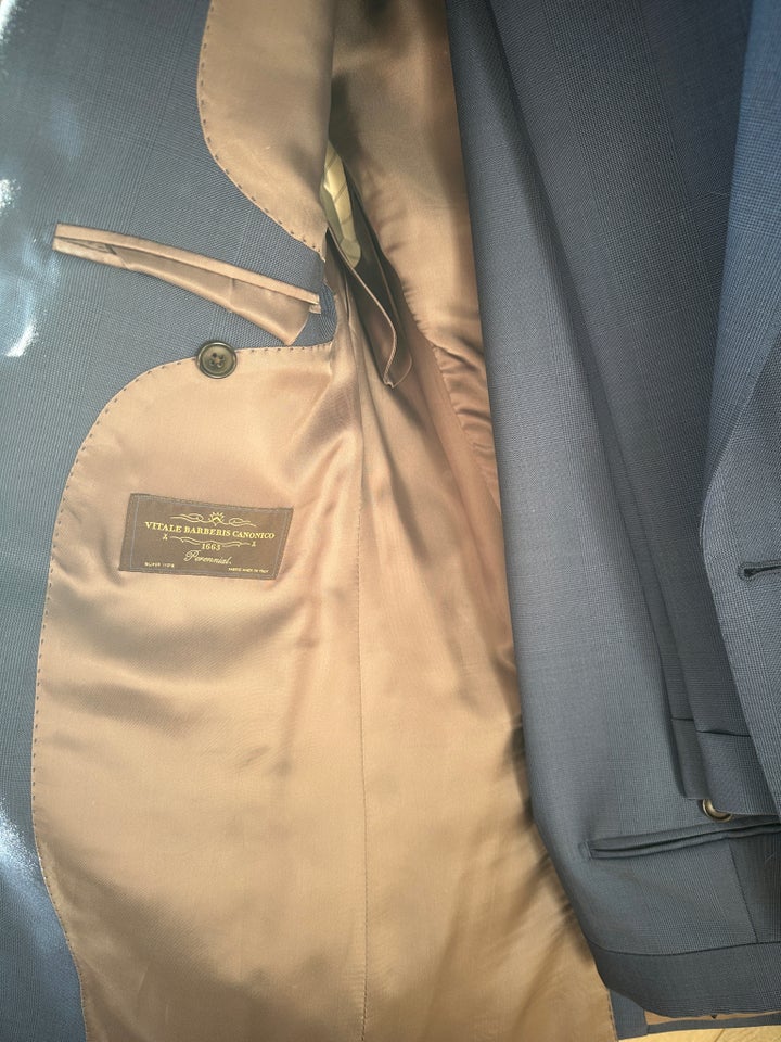 Jakkesæt, Suitsupply, str. L