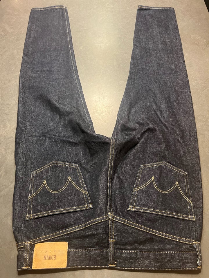 Jeans, Edwin, str. 31