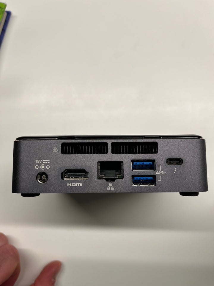 Intel, NUC 7i5BNK, I5-7260U CPU @