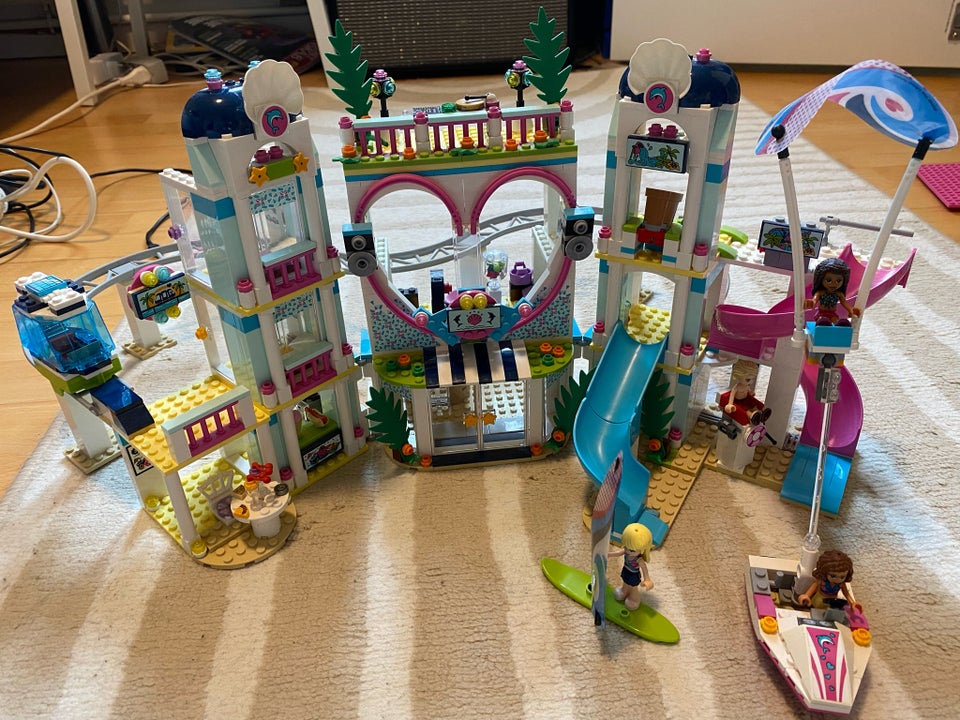 Lego Friends Heartlake Citys