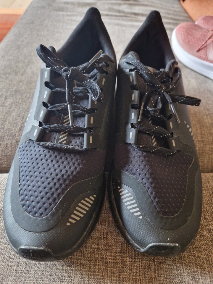 Løbesko Nike Zoom str 40