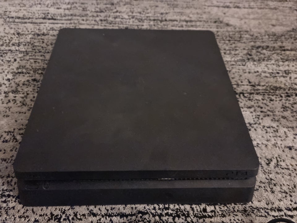 Playstation 4, Modded/jailbreak