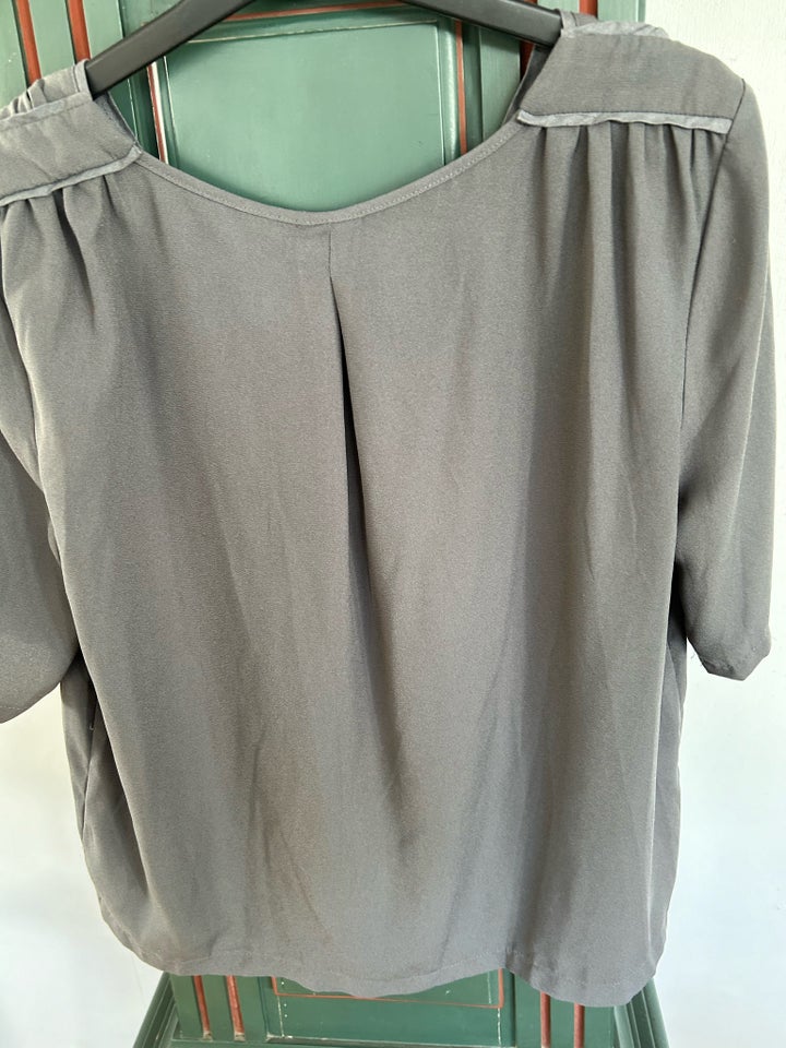 Bluse, Saint tropez , str. 40