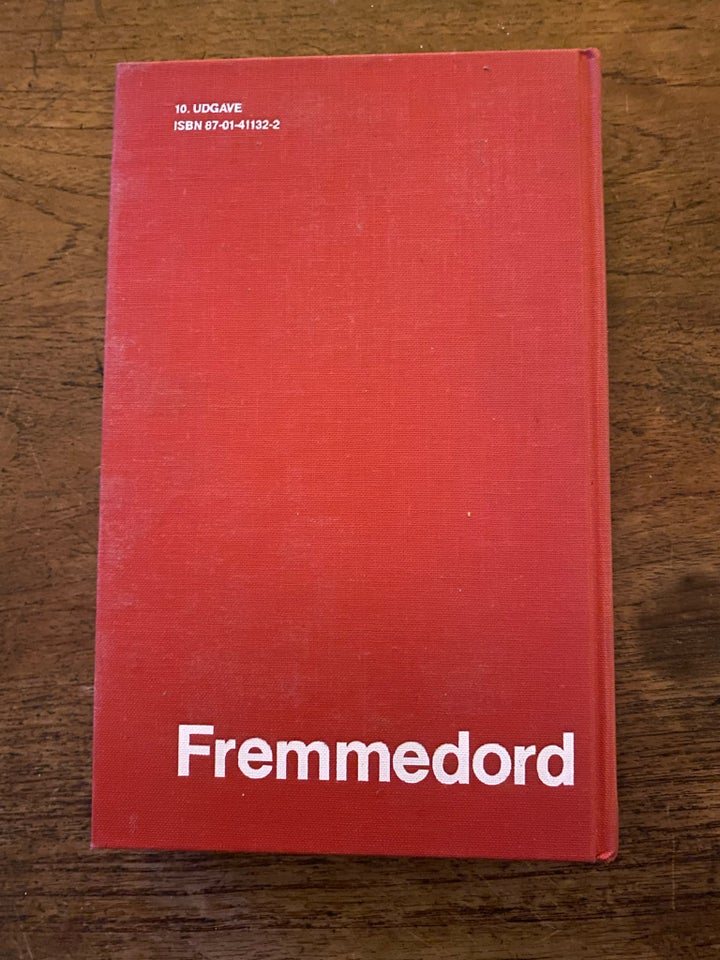 Fremmedord (1991), emne: sprog