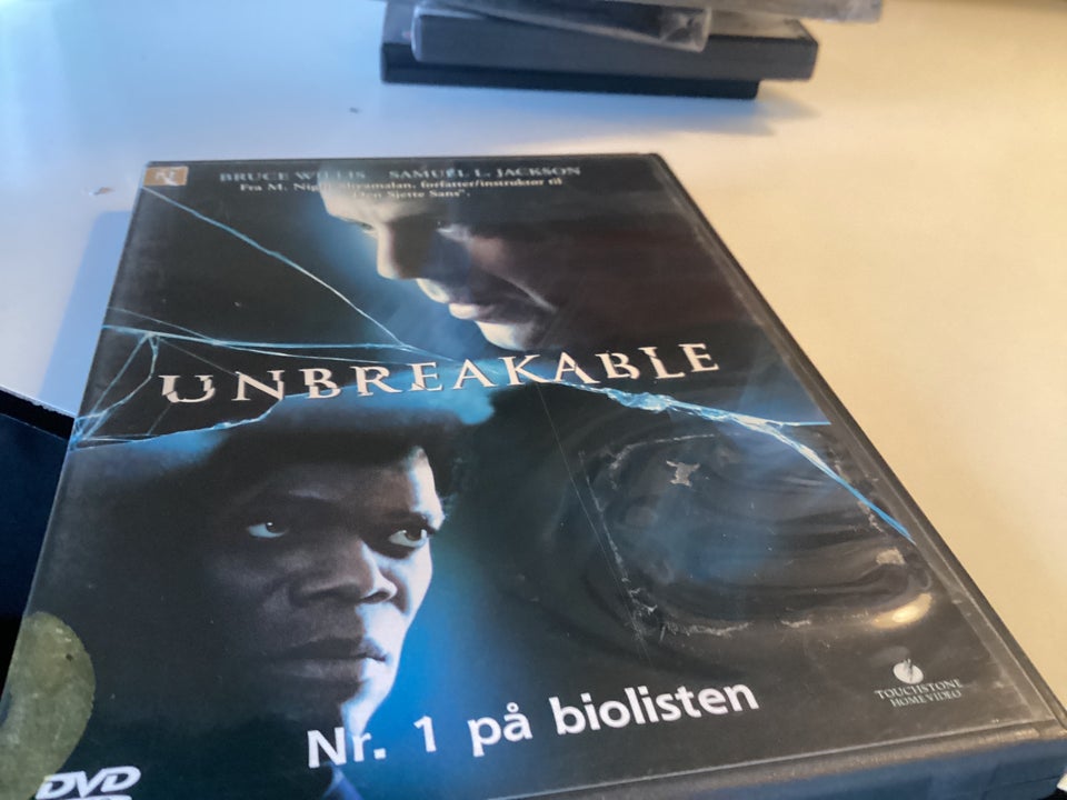 Unbreakable , DVD, thriller