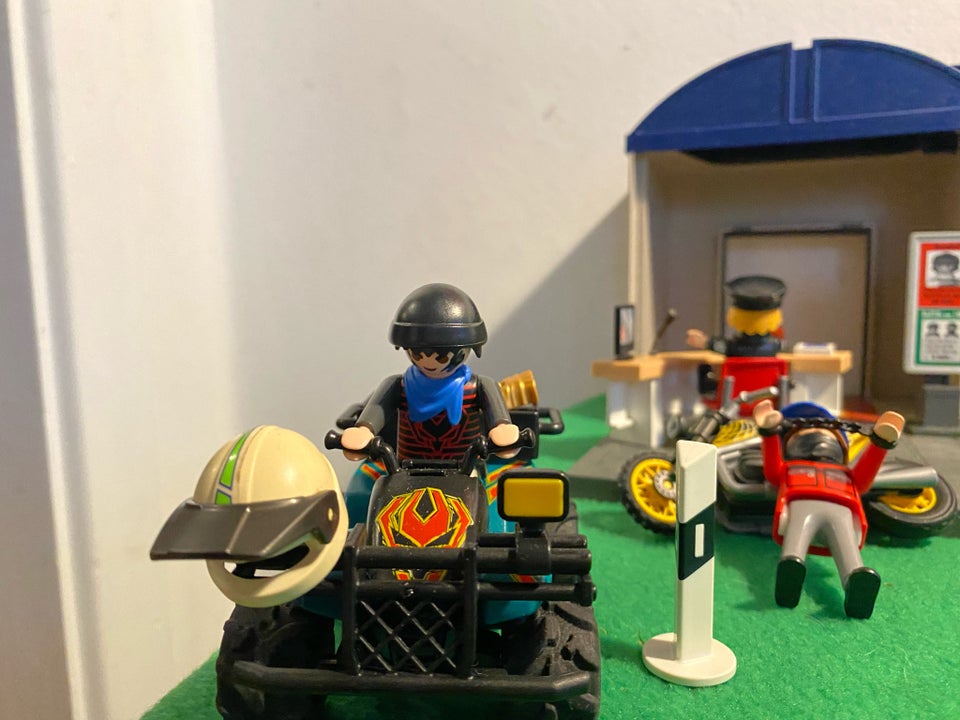 Playmobil, 5299 politi