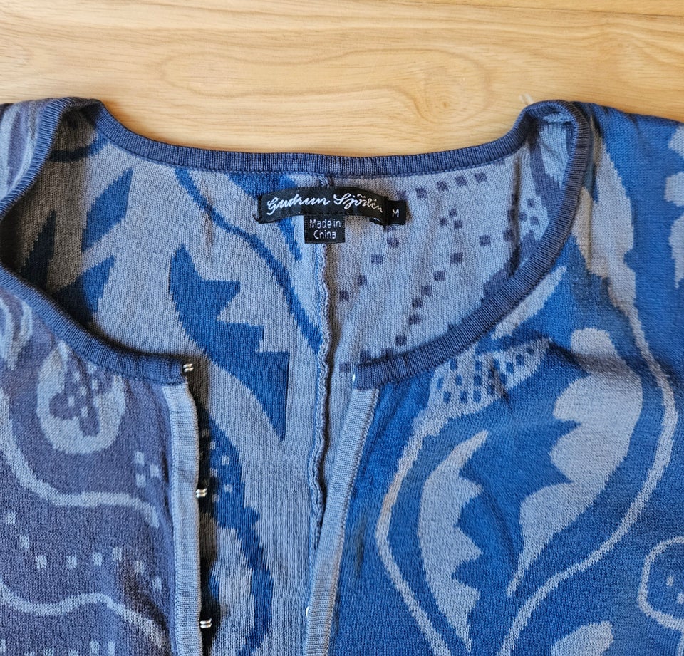 Cardigan, Gudrun Sjödén, str. 40