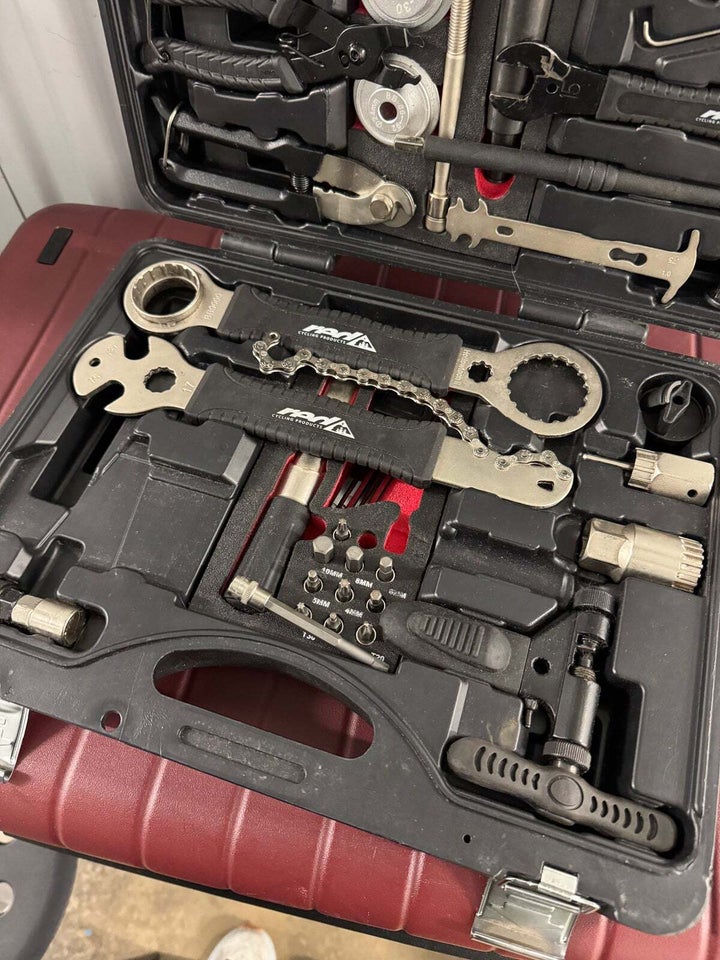 Andet, Bicycle tool box