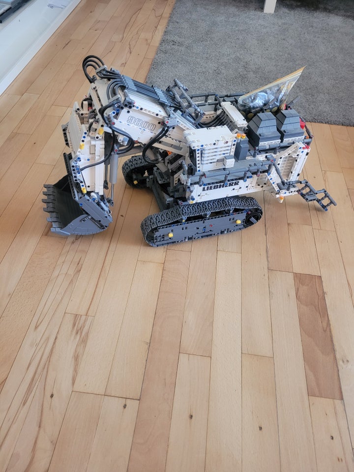 Lego Technic 42100 Liebherr 9800