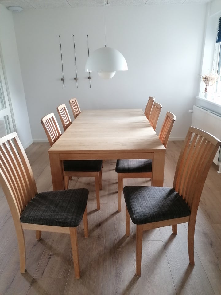Spisebord m/stole Eg  Skovby